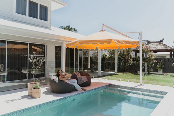 Deluxe California Dreamin' Outdoor Umbrella