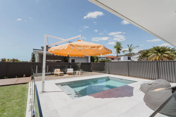 Deluxe California Dreamin' Outdoor Umbrella