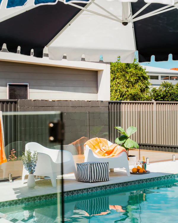 Deluxe Capri Outdoor Umbrella