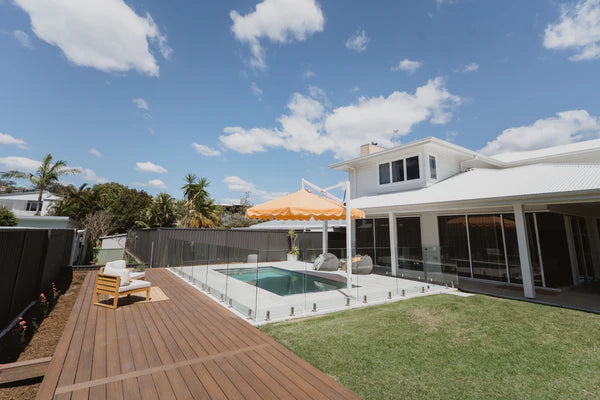 Deluxe California Dreamin' Outdoor Umbrella