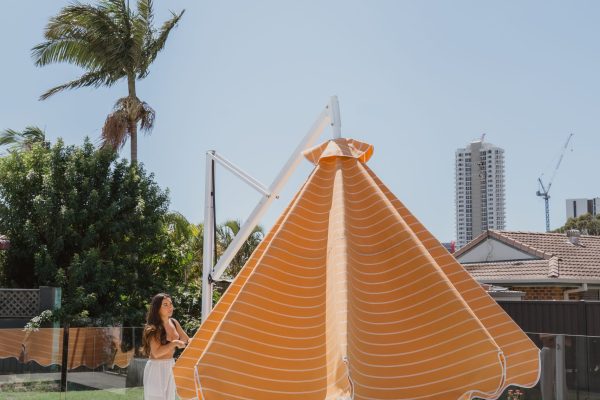 DESIGNER CALIFORNIA DREAMIN' POOLSIDE UMBRELLA