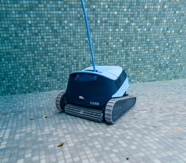 Dolphin S2000 Robot Pool Cleaner - PRE-ORDER for AUGUST