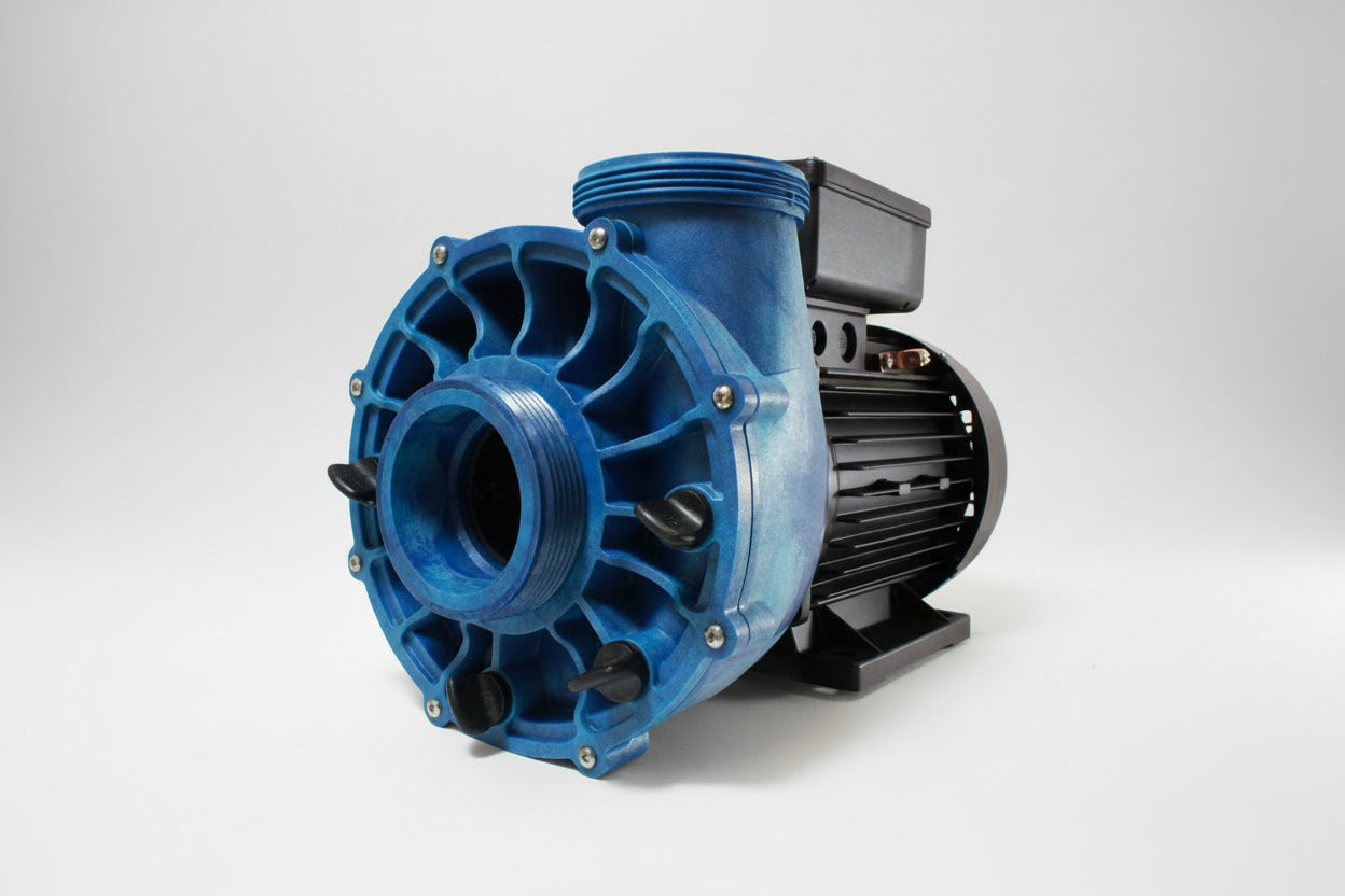 Gecko XP3 4.2HP single‑speed 50Hz spa pump with 2.5‑inch suction and amp plug lead