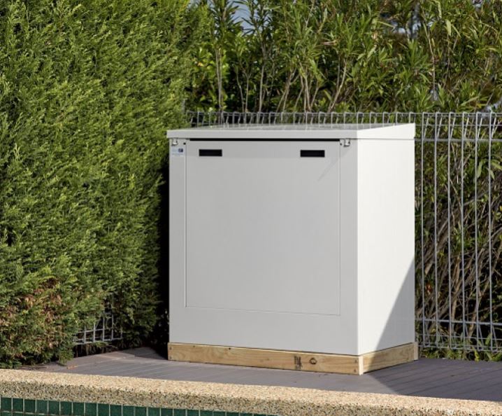 Pool Enclosure Two Compartments 2 x 900 Wide