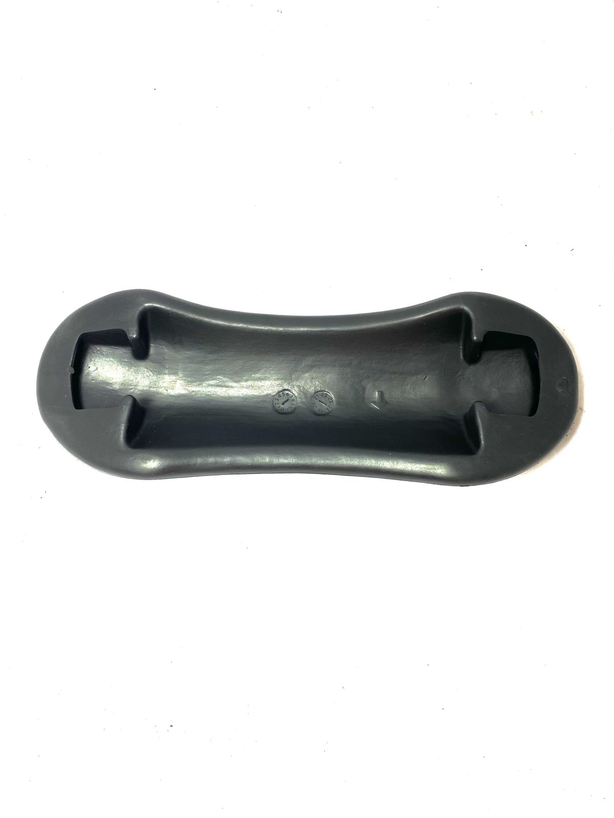 Cyclone Headrest 2019 & Silver Spas -  Black