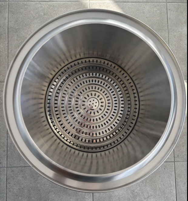 Huge Smokeless Fire Pit 600mm with Grill and Carry Bag